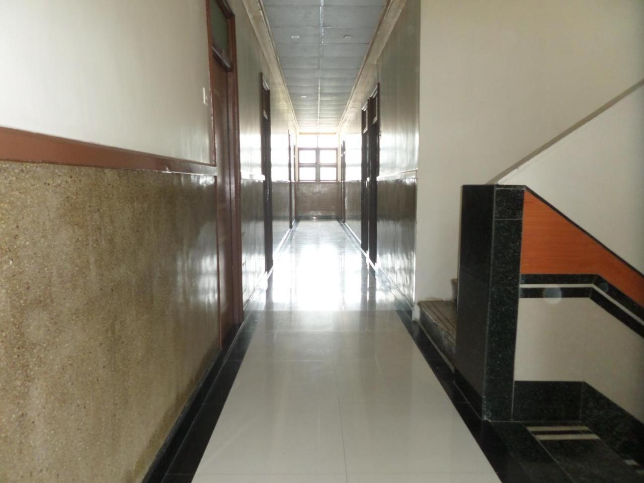 Hotel Padma Nashik Luaran gambar